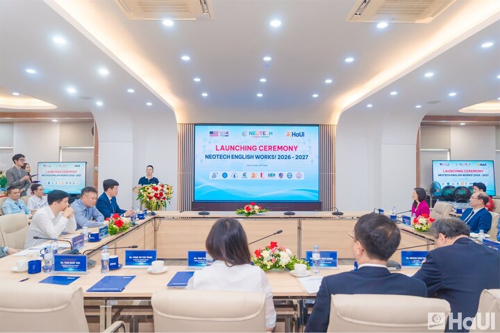 Ông Phan Quốc Tiến - Cựu sinh viên HaUI, Giám đốc Kỹ thuật công nghiệp, Công ty Gentherm Việt Nam chia sẻ góc nhìn từ thực tiễn làm việc trong môi trường doanh nghiệp quốc tế.