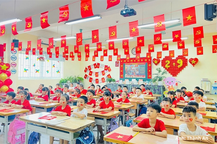 Hà Nội triển khai nhiều giải pháp nâng cao chất lượng giáo dục, bảo đảm đủ trường, đủ lớp, đủ giáo viên (ảnh minh họa).
