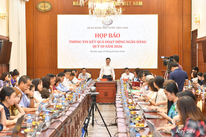 Họp báo thông tin kết quả hoạt động ngân hàng quý III năm 2026.