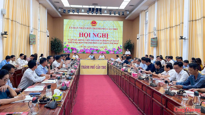 TP. Cần Thơ gặp gỡ, đối thoại với doanh nghiệp, lắng nghe khó khăn và trao đổi giải pháp tạo động lực cho tăng trưởng hai con số.