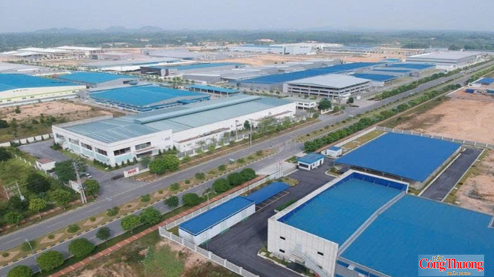 Khu công nghiệp phủ sóng 5G, tạo điều kiện để doanh nghiệp ứng dụng AI và các nền tảng số vào sản xuất, kinh doanh.