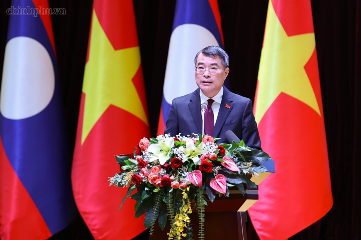 Thủ tướng Chính phủ Lê Minh Hưng phát biểu tại Hội nghị xúc tiến đầu tư Việt Nam - Lào. Ảnh: chinhphu.vn/Nhật Bắc