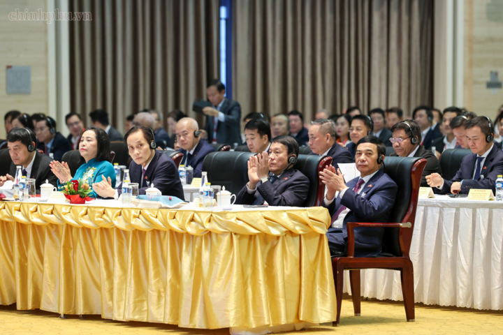 Đại tướng Phan Văn Giang, Ủy viên Bộ Chính trị, Phó Thủ tướng Chính phủ, Bộ trưởng Bộ Quốc phòng và các đại biểu dự Hội nghị. Ảnh: chinhphu.vn/Nhật Bắc