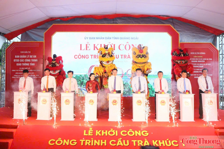 Lãnh đạo tỉnh Quảng Ngãi bấm nút khởi công công trình cầu Trà Khúc 1.