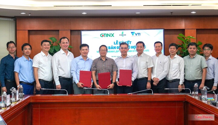 Viện Dầu khí Việt Nam (VPI), Tổng công ty Công nghệ Công nghiệp Toàn cầu (GTINX) và Công ty Cổ phần VTI vừa ký Biên bản ghi nhớ (MOU) để thành lập Liên danh GTINX - VPI - VTI