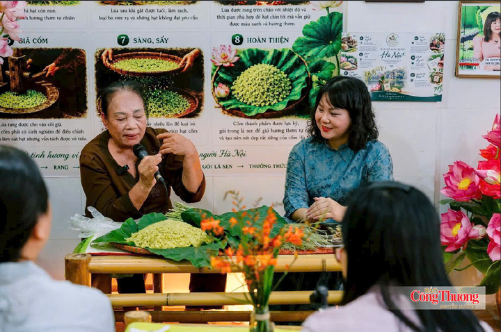 Hạt cốm Mễ Trì được làm mới bằng cách kể chuyện để du khách không chỉ thưởng thức mà còn trực tiếp chạm vào văn hóa Hà Nội.