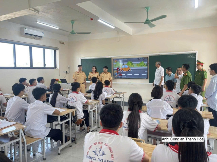 Thực tiễn triển khai mô hình “Thông điệp số - Đường phố an toàn”, có thể thấy thông tin chính thống sẽ phát huy hiệu quả tốt hơn khi được truyền tải bằng hình thức gần gũi, ngắn gọn và gắn với tình huống cụ thể.
