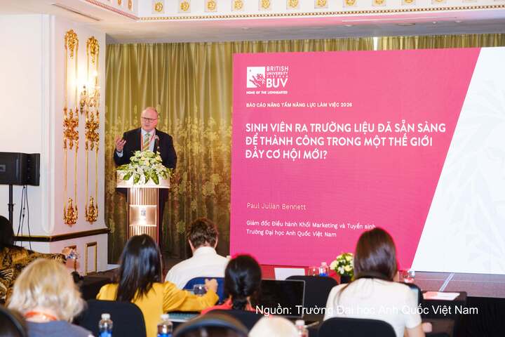 Ông Paul Julian Bennett, Giám đốc Điều hành khối Marketing và Tuyển sinh, Trường Đại học Anh Quốc Việt Nam.