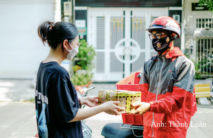 Mua "hàng xách tay" trên sàn thương mại điện tử, người tiêu dùng nên đọc kỹ quy trình khiếu nại, thời hạn gửi yêu cầu và điều kiện được hỗ trợ. Ảnh minh họa