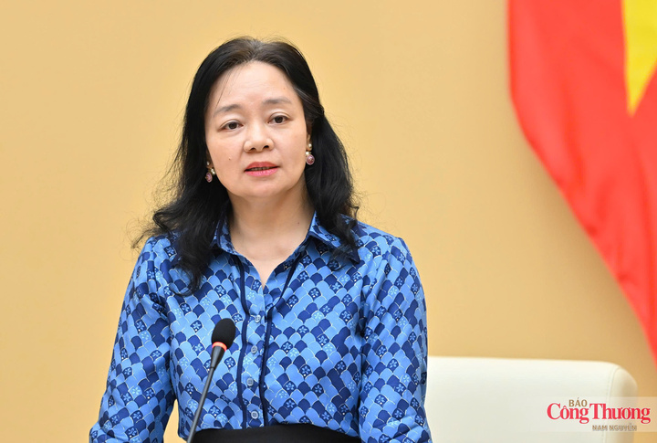 Bà Nguyễn Thị Lâm Giang, Cục trưởng Cục Khoa học, Công nghệ và Chuyển đổi số, Bộ Công Thương.
