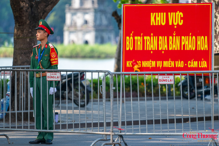 Theo lịch, pháo hoa sẽ được bắn vào 21 giờ ngày 10/10 với thời lượng khoảng 15 phút.
