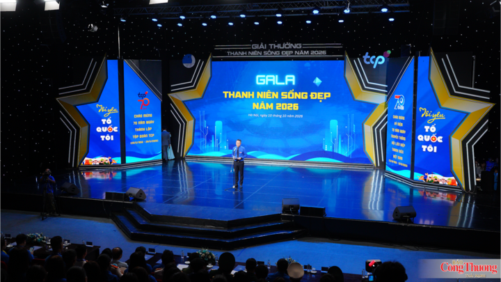 Toàn cảnh buổi lễ trao giải.