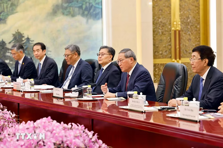 Thủ tướng Trung Quốc Lý Cường phát biểu tại cuộc hội kiến Chủ tịch Quốc hội Trần Thanh Mẫn. Ảnh: Doãn Tấn/TTXVN