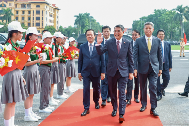Thủ tướng Lê Minh Hưng đến dự Hội nghị công bố Quy hoạch tỉnh Hưng Yên thời kỳ 2021 - 2030, tầm nhìn đến năm 2050 - Ảnh: chinhphu.vn/Nhật Bắc