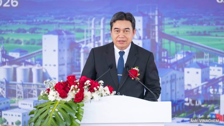 Ông Phuttavan Nanthavong - Thứ trưởng Bộ Công Thương Lào phát biểu tại buổi lễ.