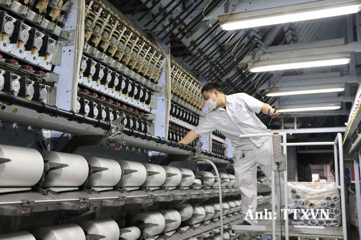 Bộ Công Thương gia hạn biện pháp chống bán phá giá đối với sản phẩm sợi dài làm từ polyester từ 4 quốc gia.