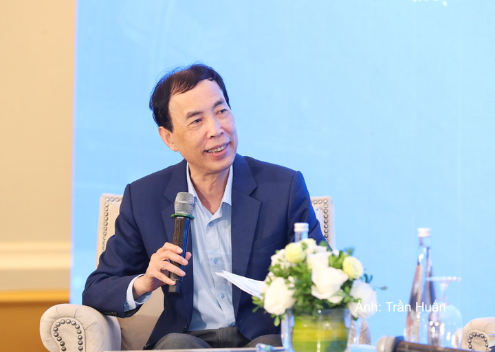 TS. Võ Trí Thành, Viện trưởng Viện Chiến lược Thương hiệu và Cạnh tranh chia sẻ tại Diễn đàn Văn hoá Doanh nghiệp Việt Nam 2026