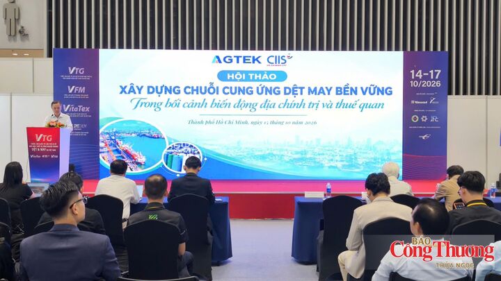 Quang cảnh sự kiện.