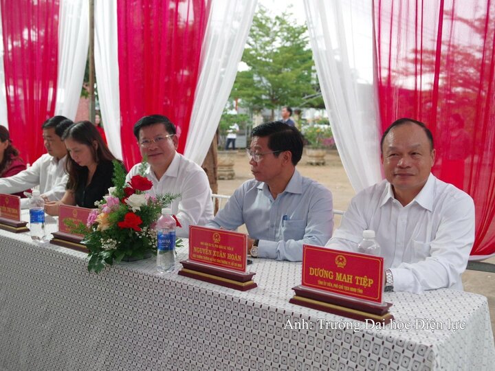 PGS.TS Đinh Văn Châu – Hiệu trưởng Trường Đại học Điện lực tại chương trình.