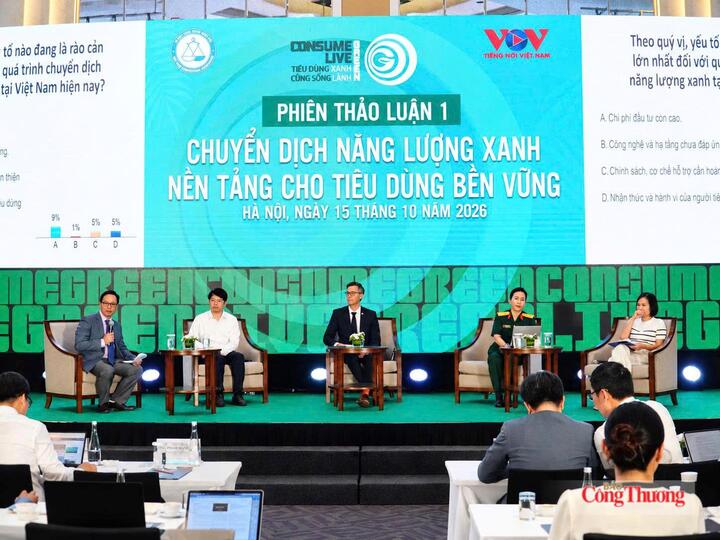 Phiên Thảo luận “Chuyển dịch năng lượng xanh - Nền tảng cho tiêu dùng bền vững” trong khuôn khổ Diễn đàn Tiêu dùng bền vững năm 2026.