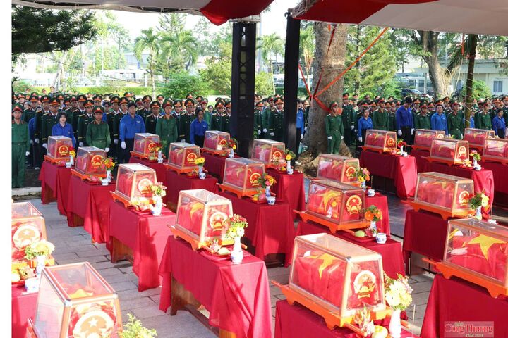Ban Chỉ đạo 515 TP. Cần Thơ tổ chức Lễ viếng, truy điệu và an táng 120 hài cốt liệt sĩ được tìm kiếm, quy tập.