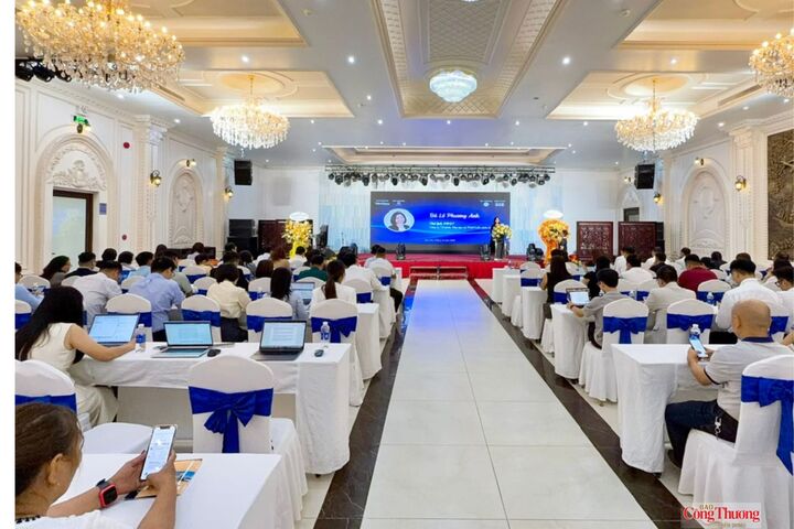 Quang cảnh tại hội nghị.
