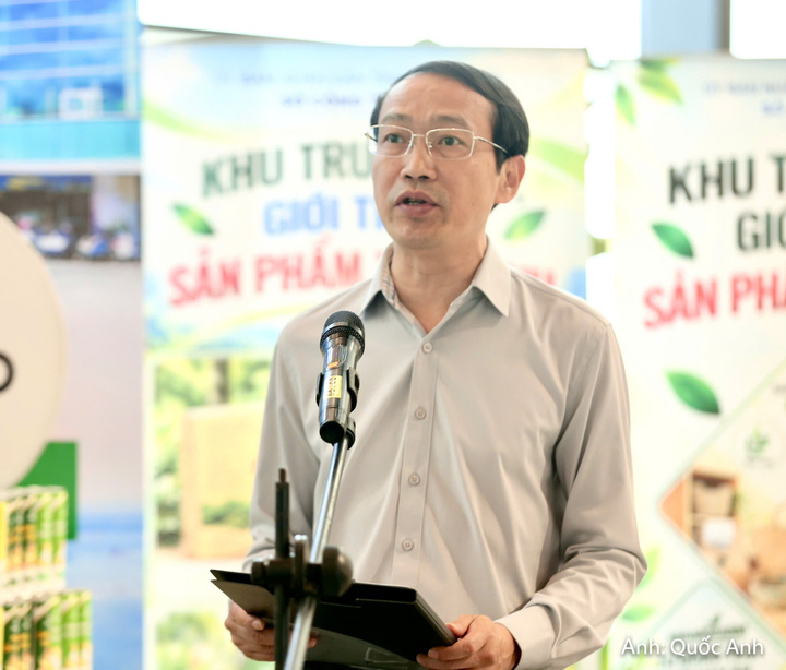 Ông Lê Tiến Dũng - Phó Giám đốc Sở Công Thương Thanh Hóa phát biểu tại buổi lễ.