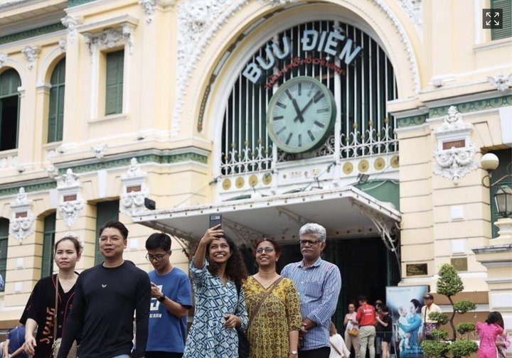 Bưu điện Trung tâm TP. Hồ Chí Minh luôn thu hút khách du lịch trong nước và quốc tế.