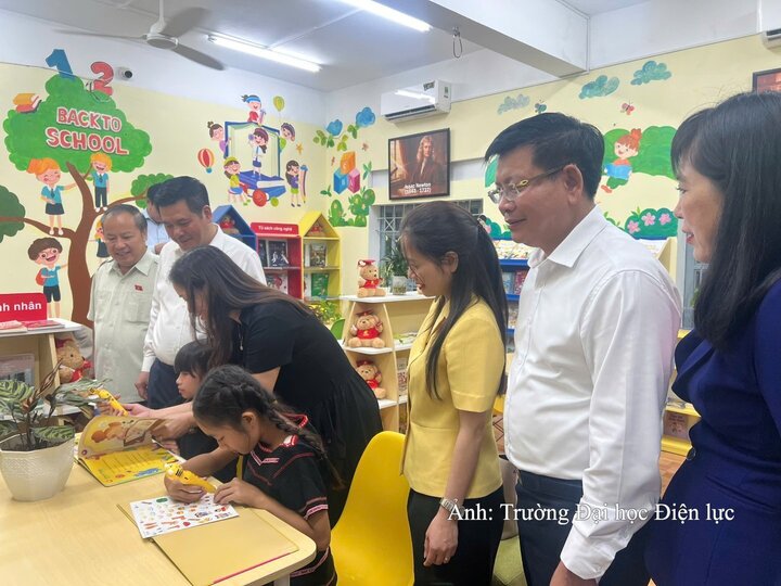 Trường Đại học Điện lực chung tay xây dựng thư viện tại Gia Lai - 8