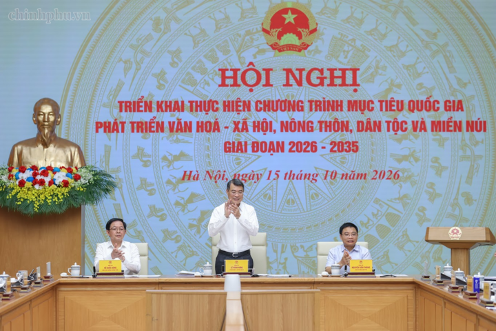 Thủ tướng Lê Minh Hưng chủ trì Hội nghị triển khai Chương trình mục tiêu quốc gia phát triển văn hóa - xã hội, nông thôn, dân tộc miền núi. Ảnh: chinhphu.vn/Nhật Bắc