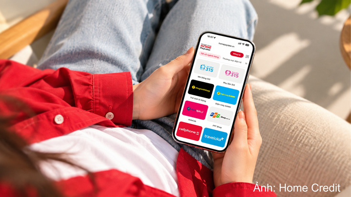 Thông qua Home PayLater, Home Credit cùng Hệ thống Y tế 315 mang đến thêm lựa chọn thanh toán linh hoạt, giúp khách hàng chia nhỏ chi phí thành các khoản thanh toán hằng tháng theo nhu cầu và điều kiện áp dụng.