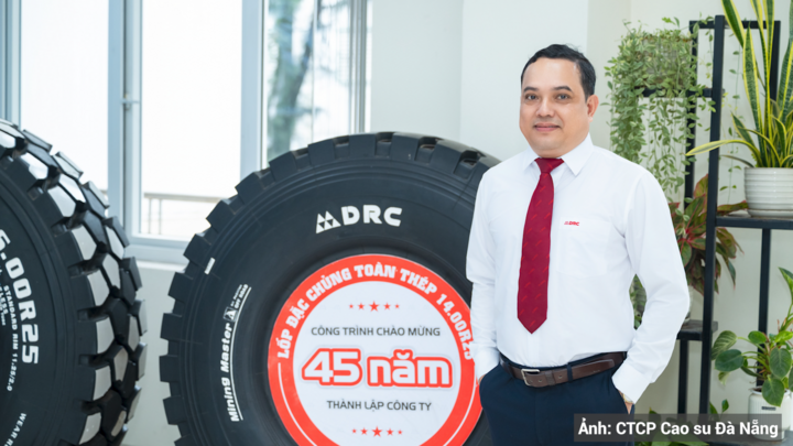 Ông Văn Trung Tâm, Thành viên Hội đồng quản trị, Phó Tổng giám đốc DRC được giao thực hiện các chức trách, nhiệm vụ của Tổng giám đốc cho đến khi có quyết định nhân sự thay thế.