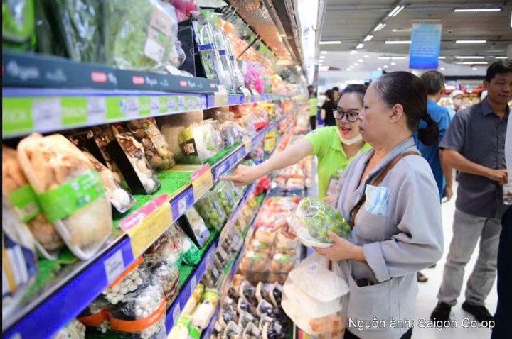 30 năm kiên định với sứ mệnh phụng sự người tiêu dùng Việt của hệ thống Co.opmart.