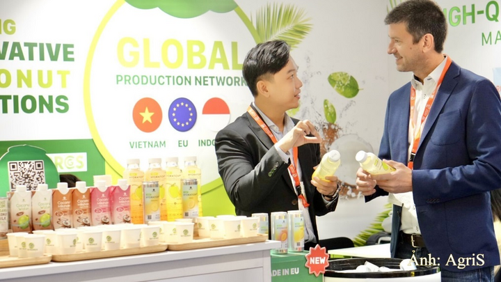AgriS mở rộng danh mục sản phẩm dinh dưỡng giá trị gia tăng từ chuối, dừa, mía, gạo, dứa đa dạng phục vụ thị trường tiêu dùng trong nước và quốc tế.