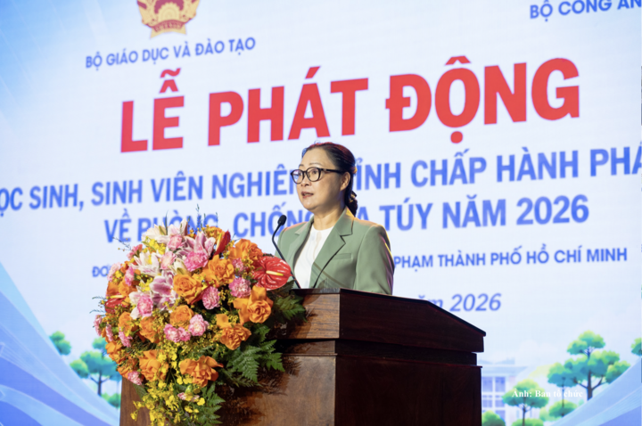 Thứ trưởng Bộ Giáo dục và Đào tạo Nguyễn Thị Quyên Thanh phát biểu tại lễ phát động.