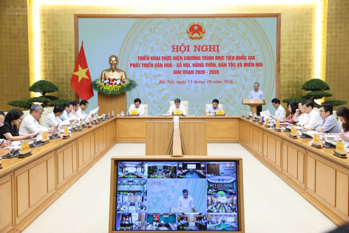 Thủ tướng Lê Minh Hưng chủ trì Hội nghị triển khai Chương trình mục tiêu quốc gia phát triển văn hóa - xã hội, nông thôn, dân tộc miền núi - Ảnh: chinhphu.vn/Nhật Bắc