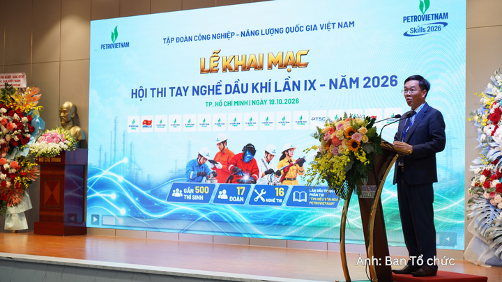 Ông Ngô Xuân Hưng - Hiệu trưởng Trường Cao đẳng Dầu khí Việt Nam (PVCollege).