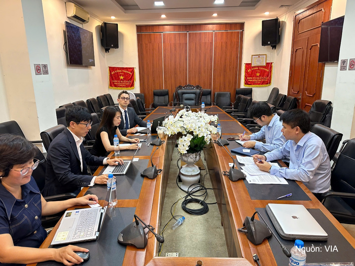 Cục Công nghiệp làm việc với đoàn chuyên gia EU.