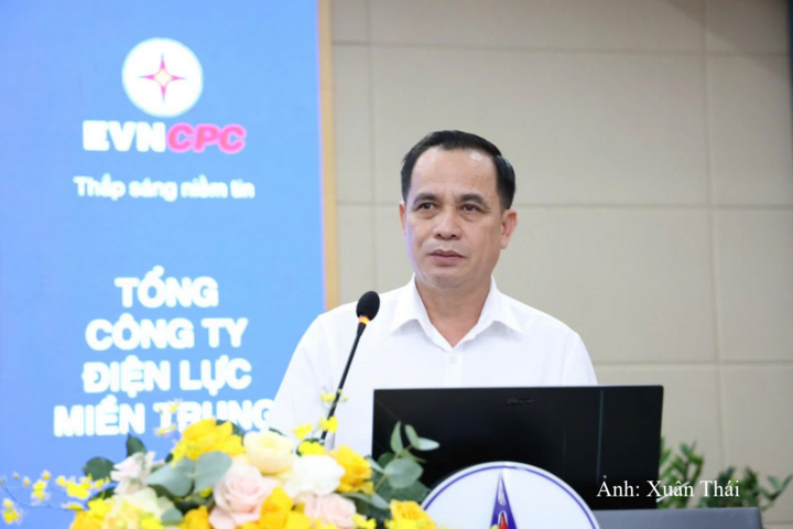 Ông Nguyễn Thanh, Chủ tịch HĐTV  EVNCPC phát biểu chỉ đạo Hội nghị