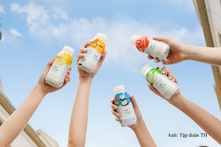 Bộ sản phẩm TH true JUICE milk, 1 trong 19 sản phẩm/nhóm sản phẩm TH đạt Thương hiệu quốc gia tại kỳ xét chọn năm nay.