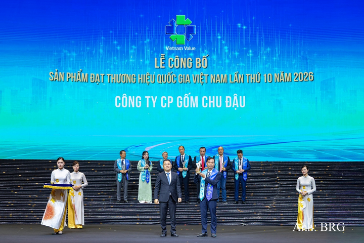 Công ty CP Gốm Chu Đậu lần thứ 4 liên tiếp được vinh danh Thương hiệu quốc gia