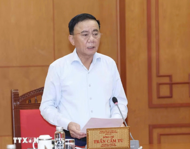 Đồng chí Trần Cẩm Tú, Ủy viên Bộ Chính trị, Thường trực Ban Bí thư, Trưởng Ban Chỉ đạo Trung ương phát biểu kết luận phiên họp. (Ảnh: Phương Hoa/TTXVN)