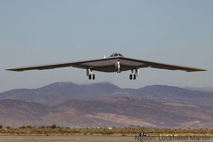 Máy bay ném bom tàng hình B-21 Raider. Nguồn: Lockheed Martin
