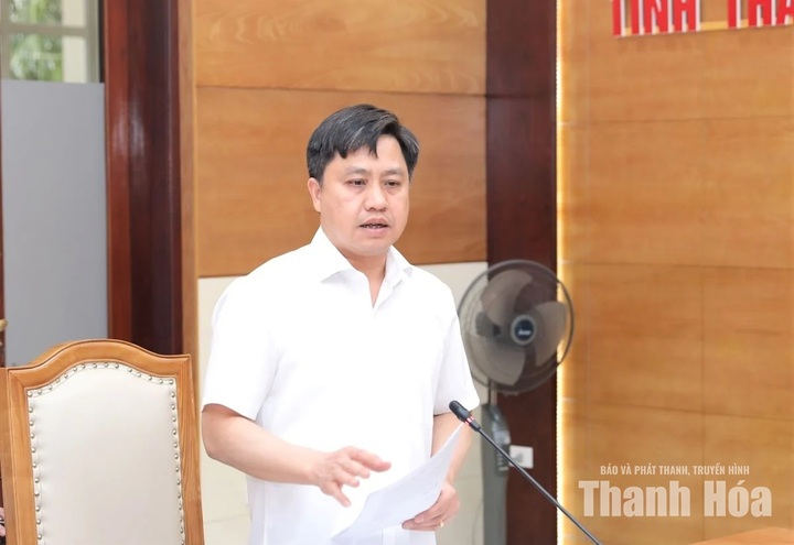 Ông  Lê Văn Tiến, Giám đốc Sở Nông nghiệp và Môi trường Thanh Hóa phát biểu tại hội nghị.