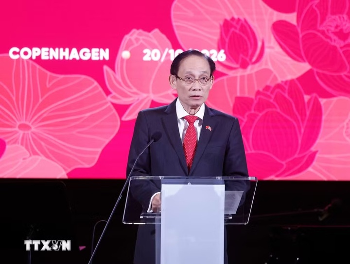 Đồng chí Lê Hoài Trung, Ủy viên Bộ Chính trị, Bộ trưởng Bộ Ngoại giao phát biểu. (Ảnh: Thống Nhất/TTXVN)