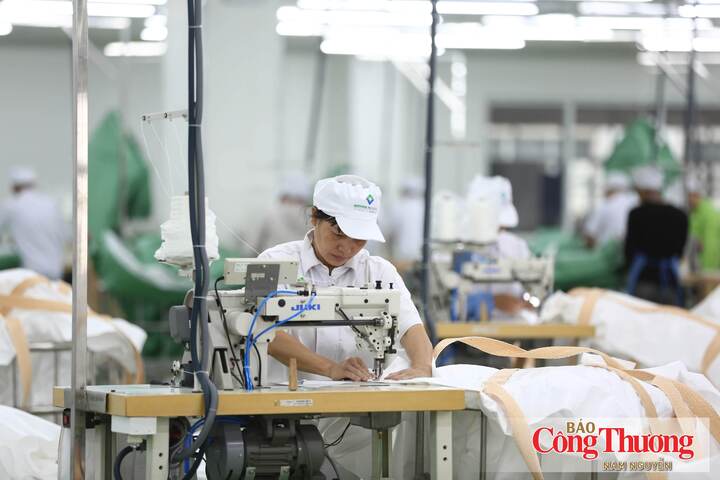 9 tháng năm 2026, ngành dệt may duy trì được đà tăng trưởng xuất khẩu.