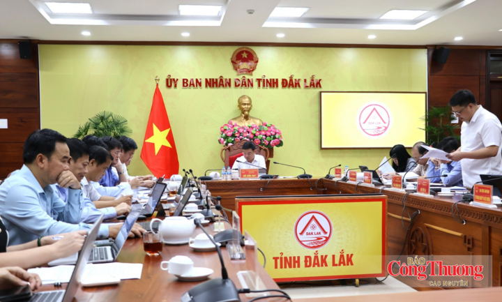 UBND tỉnh Đắk Lắk tổ chức hội nghị quán triệt kịch bản tăng trưởng quý IV/2026 gắn với danh mục sản phẩm, công việc và chỉ số đánh giá hiệu quả thực hiện nhiệm vụ.