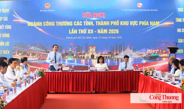 Ông Bùi Tá Hoàng Vũ, Giám đốc Sở Công Thương TP. Hồ Chí Minh, phát biểu tại Hội nghị ngành Công Thương các tỉnh, thành phố khu vực phía Nam lần thứ XII năm 2026.