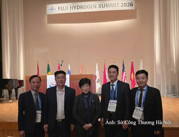 Đoàn công tác thành phố Hà Nội gặp gỡ Bà Yuriko Koike - Thống đốc thành phố Tokyo trong khuôn khổ Hội nghị Fuji Hydrogen Summit 2026.