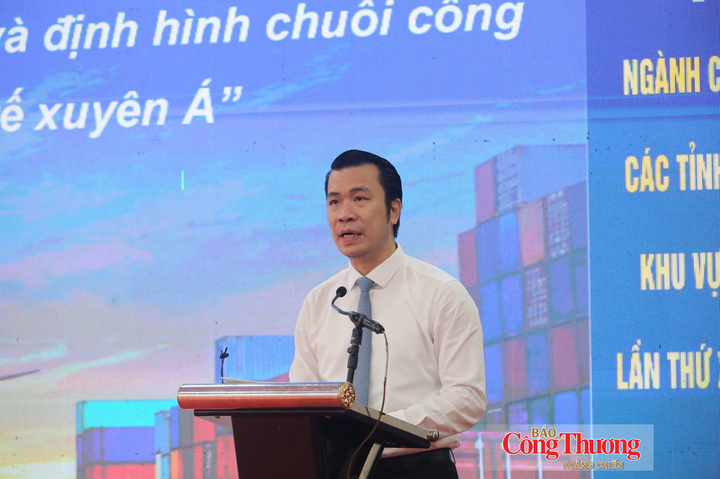 Ông Trương Tấn Sơn, Giám đốc Sở Công Thương tỉnh Tây Ninh phát biểu tại Hội nghị ngành Công Thương các tỉnh, thành phố khu vực phía Nam lần thứ XII năm 2026.